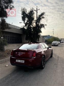 کرایسلەر 300